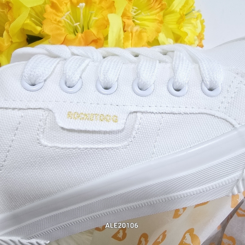 Rocket Dog Women's White Sneakers Size 9 New - Picture 5 of 7